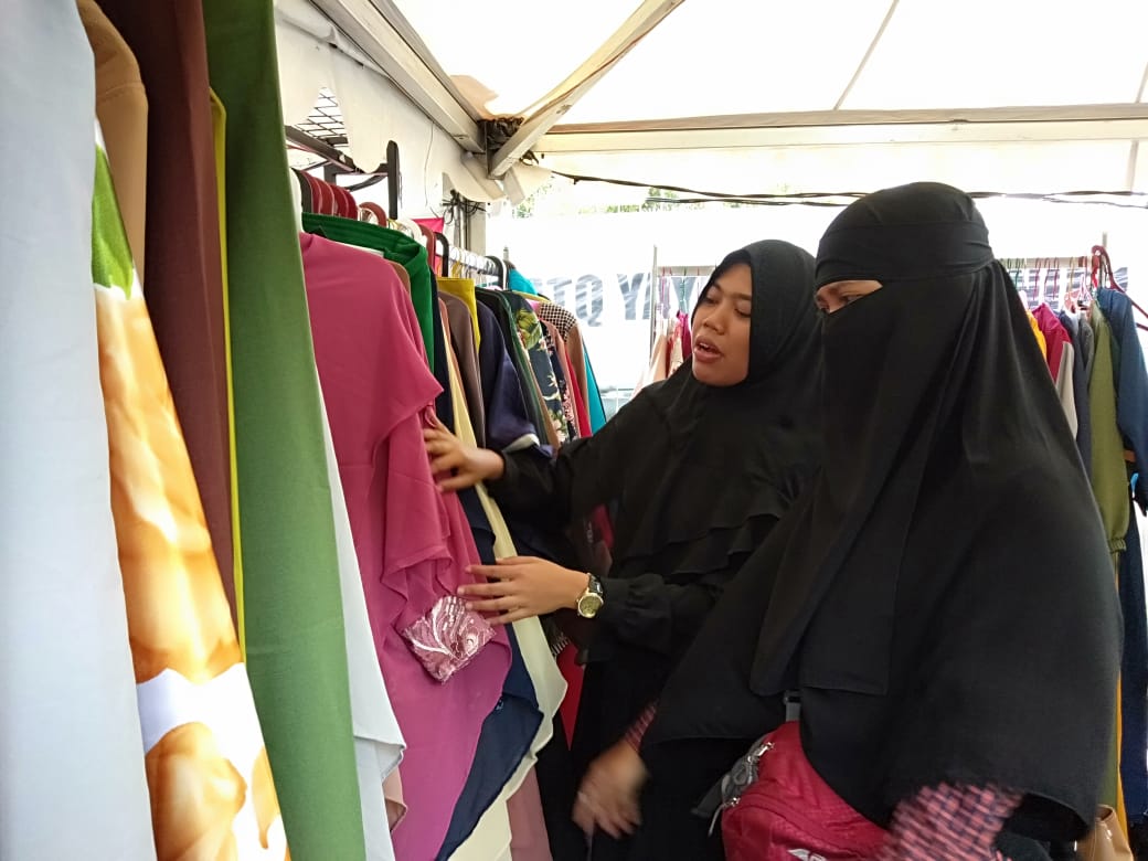  Buka Usaha Busana Muslimah, Niat Hani untuk Memudahkan Wanita untuk Menutup Aurat